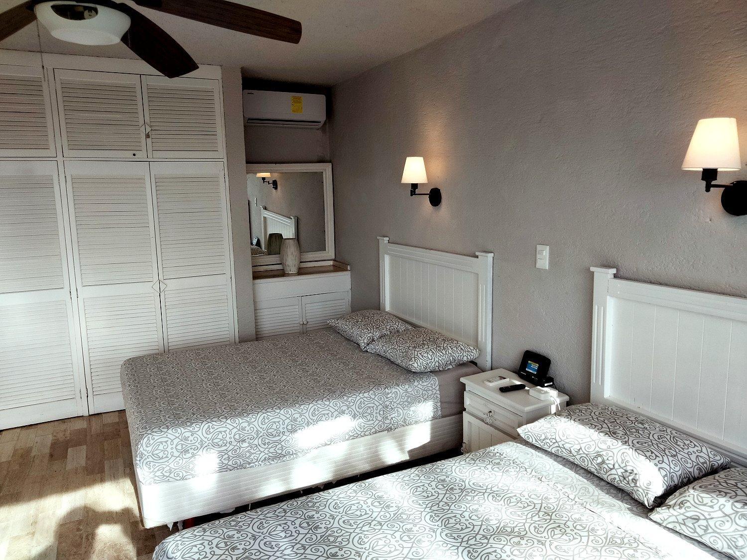 Brisas Sealight Apartment Канкун Номер фото